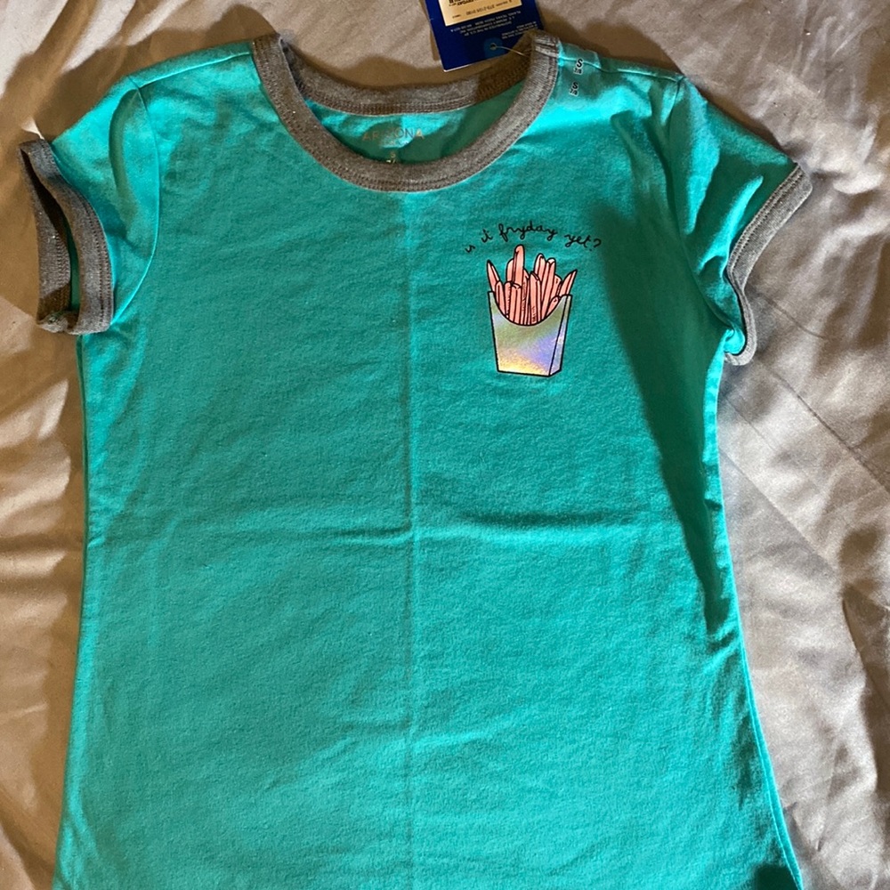 Girls Arizona top. Brand new. Green/grey
